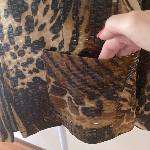 🌹Ruby Rd. Animal print woman’s jacket full zip up monk neck shinny squares sz16 - Picture 5 of 16